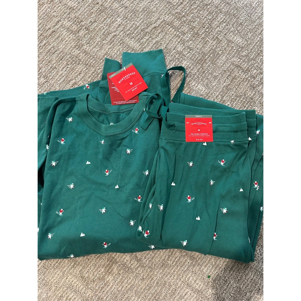 Wondershop Mens Green Skier Print Holiday Pajama Set Shirt Pants Medium NWT